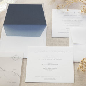 Sobre cuadrado Blanco con forro Azul